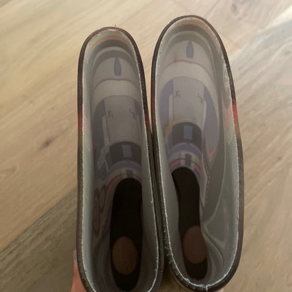 Emilio Pucci rainboots. - Picture 12 of 13